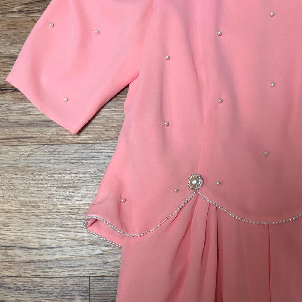 Elegant Pink Women's Dress
